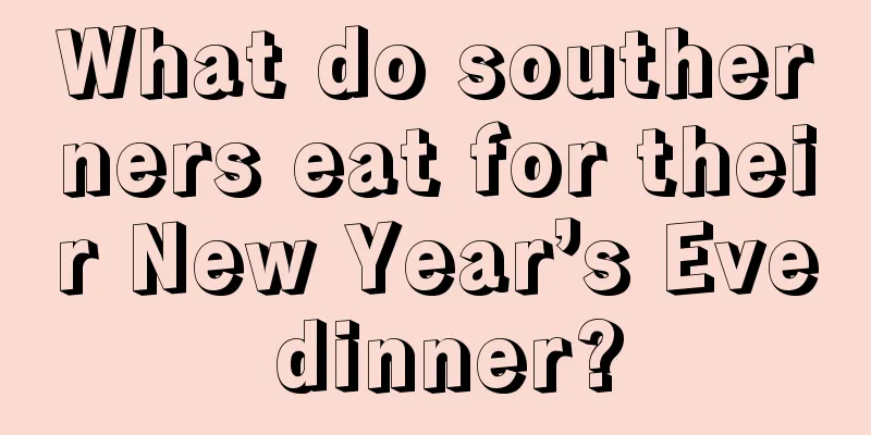 What do southerners eat for their New Year’s Eve dinner?